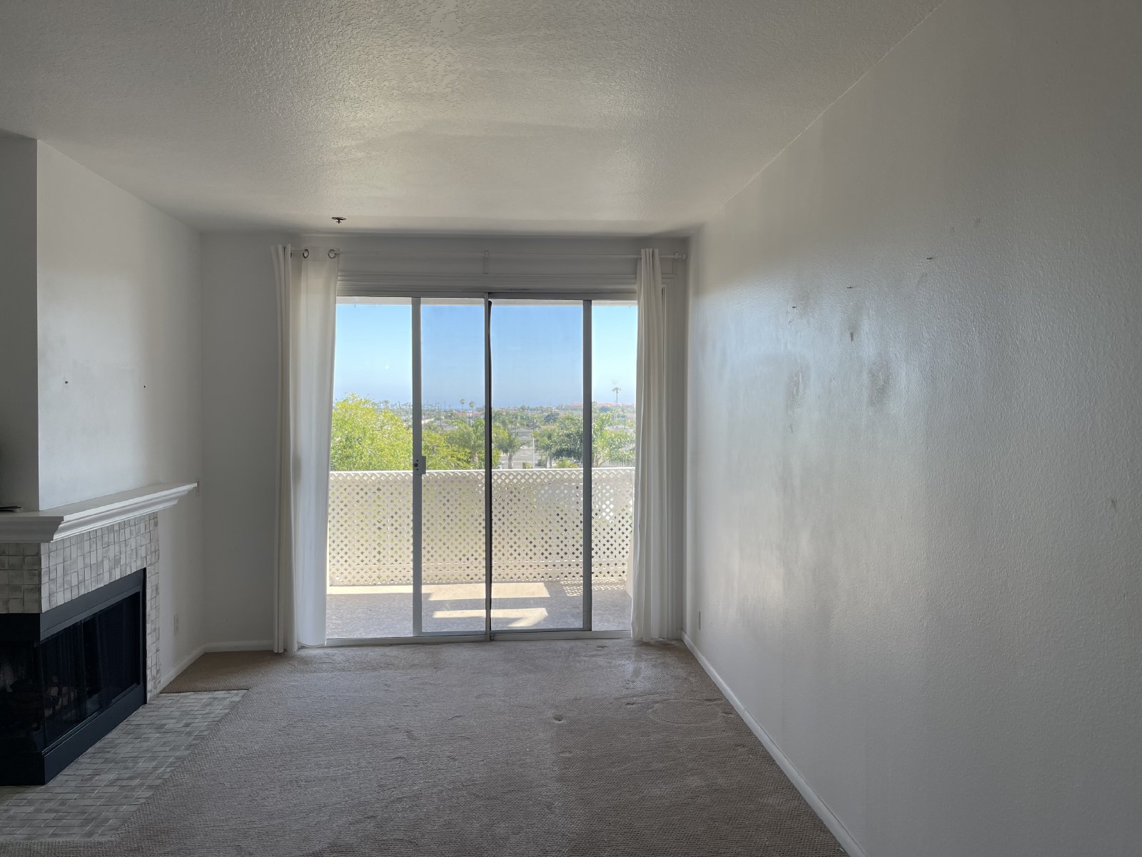 Welcome to this stunning Condo in the pristine Seabridge Villas community! property image