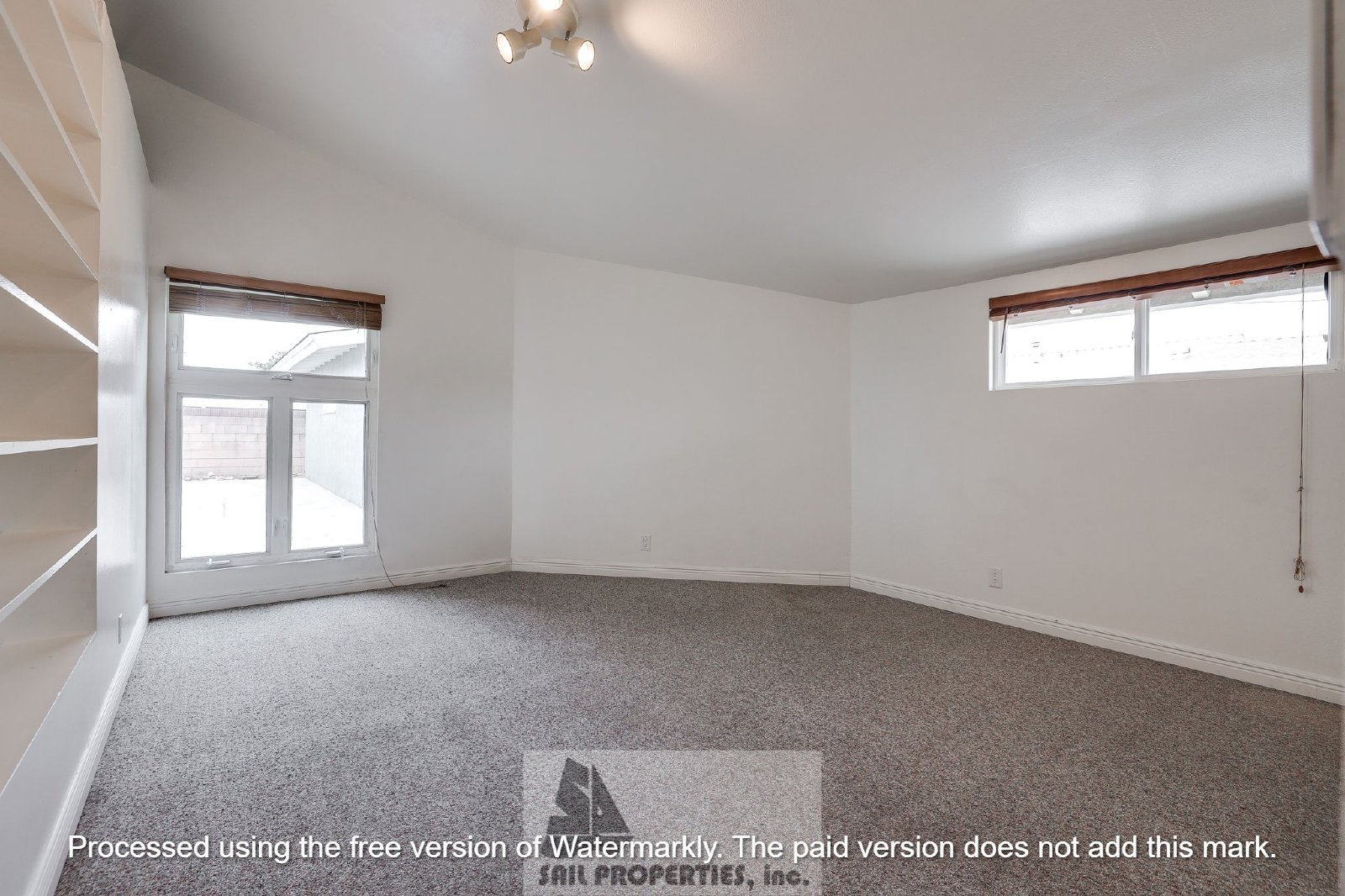 Welcome to this charming 3-bedroom, 2-bathroom home located in the vibrant city of Anaheim property image