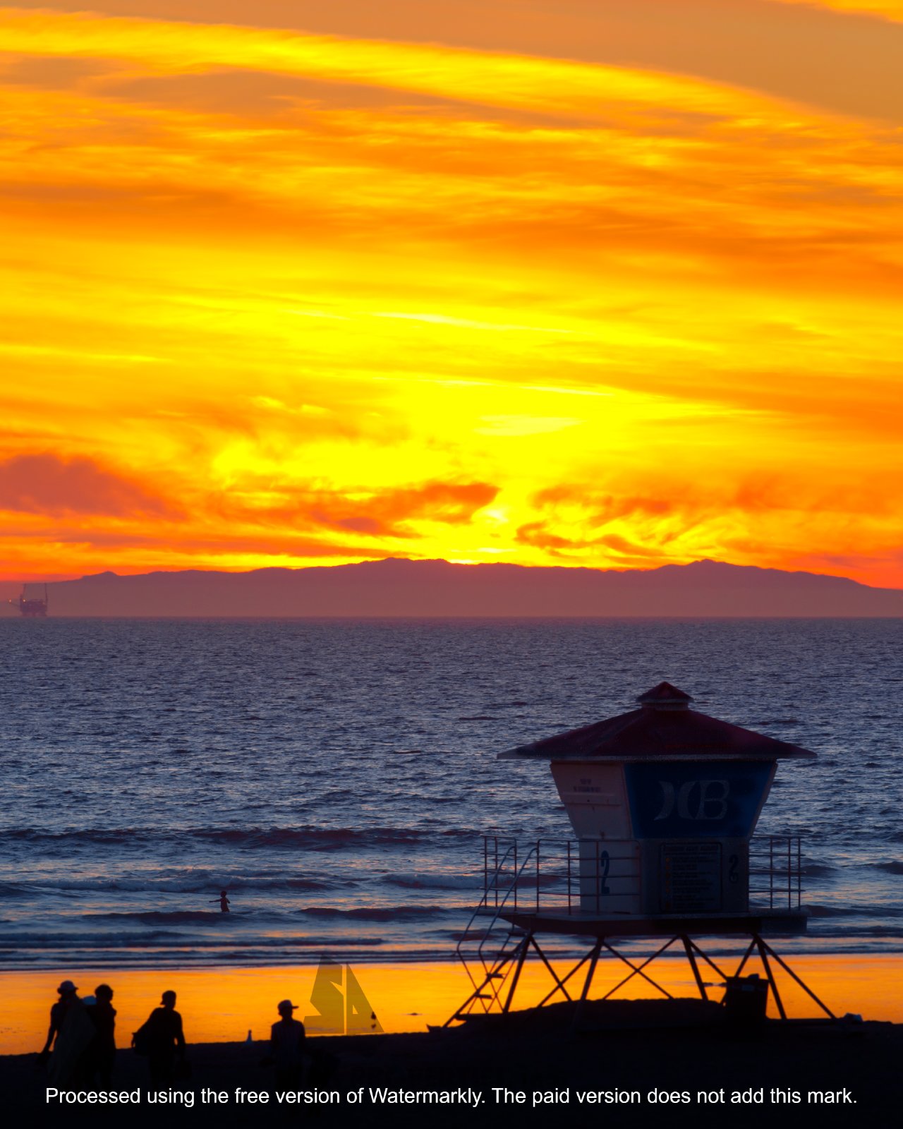 Experience the best of Huntington Beach living in this exquisite home! property image