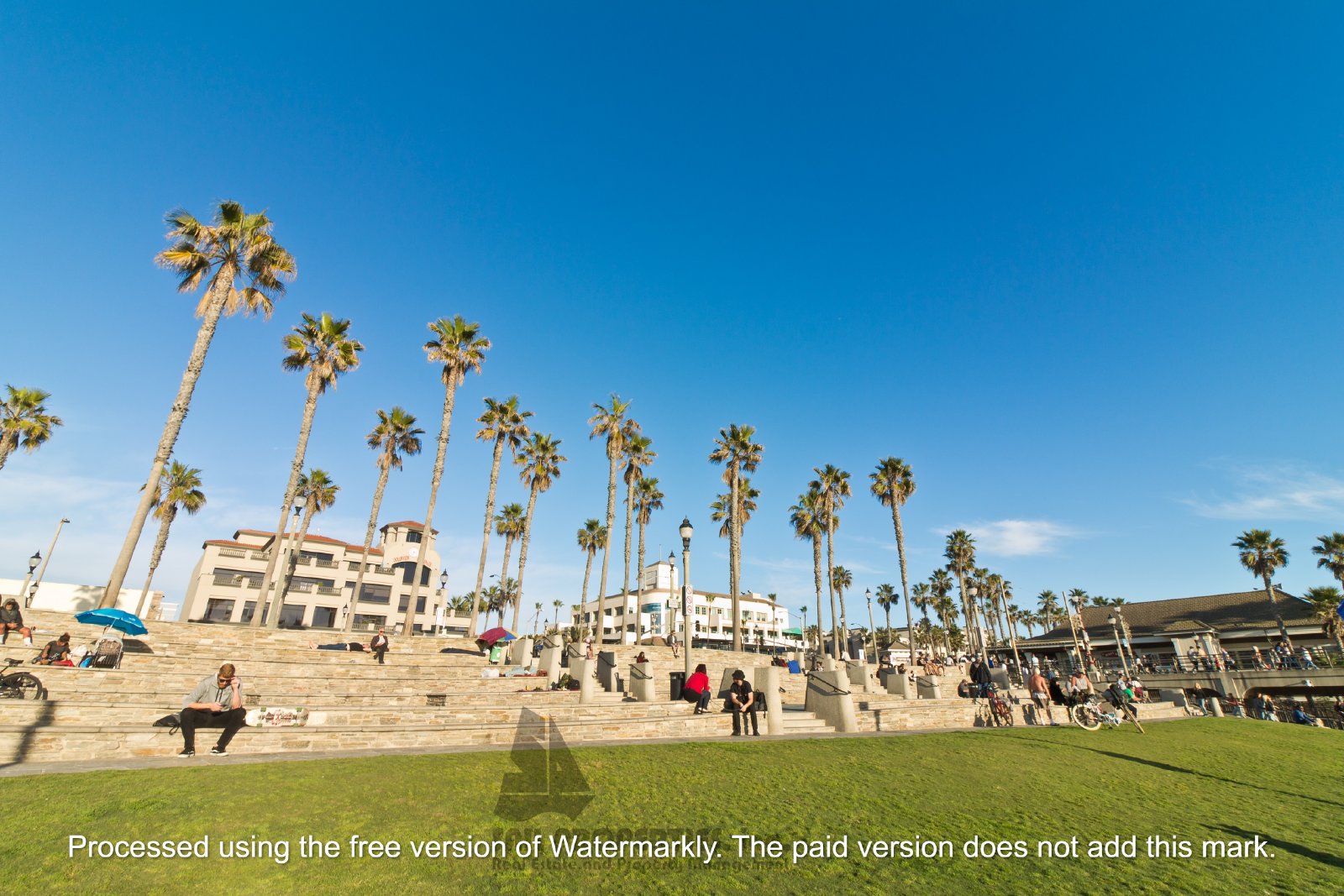 Experience the best of Huntington Beach living in this exquisite home! property image