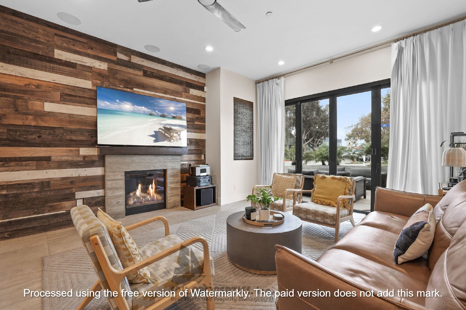 Experience the best of Huntington Beach living in this exquisite home! property image