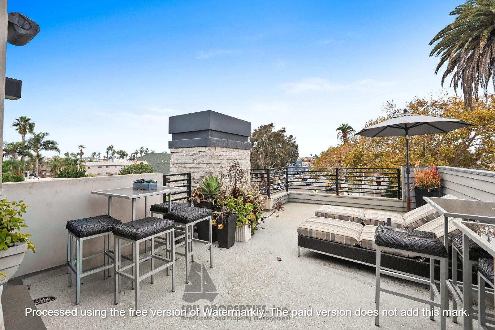 Experience the best of Huntington Beach living in this exquisite home! property image