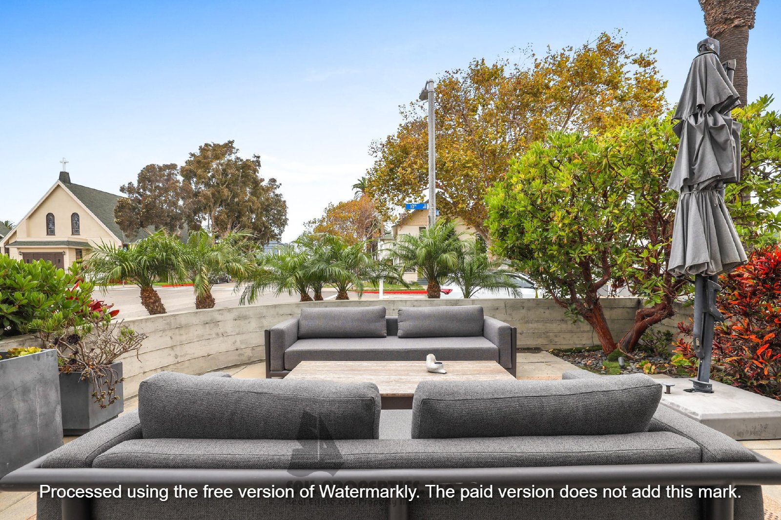 Experience the best of Huntington Beach living in this exquisite home! property image