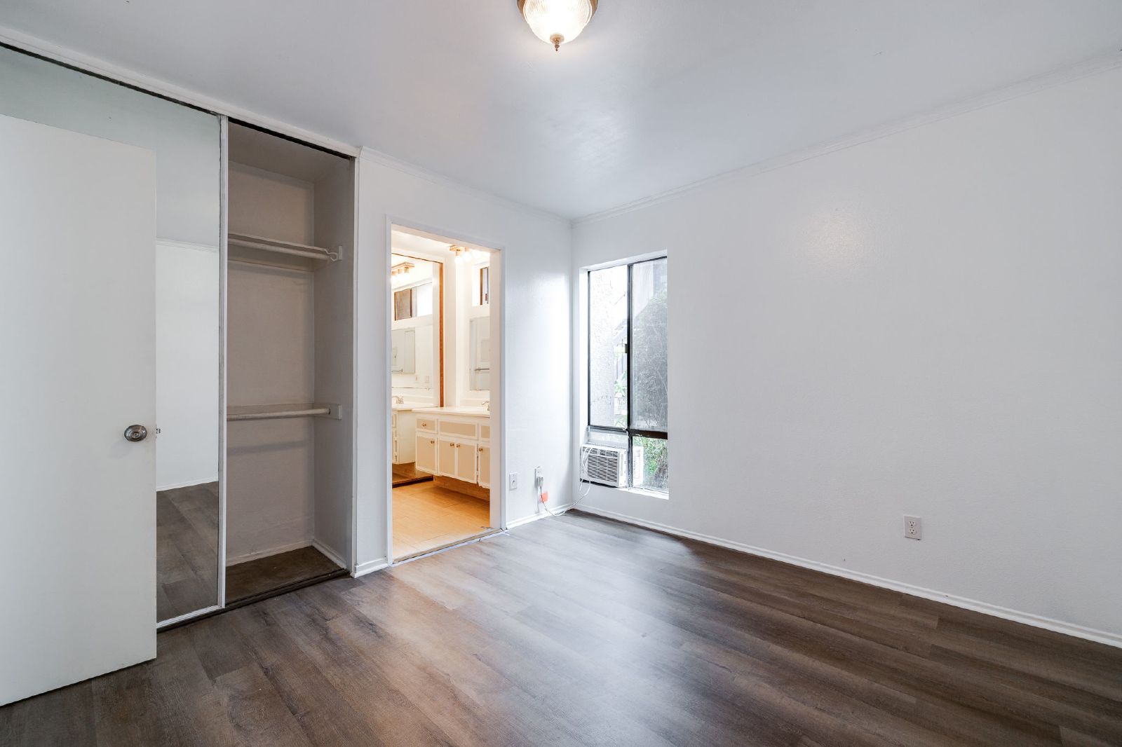 Affordable Beach Condo with large patio! property image