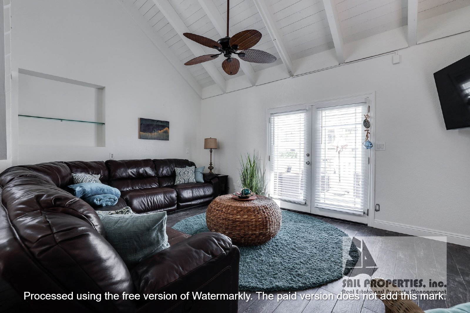 Turnkey Coastal Living: Fully Furnished 3-Bedroom Residence in the Heart of Huntington Beach property image