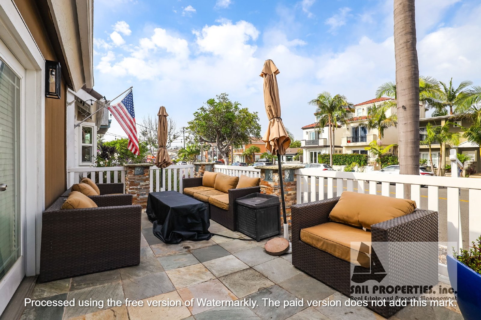 Turnkey Coastal Living: Fully Furnished 3-Bedroom Residence in the Heart of Huntington Beach property image