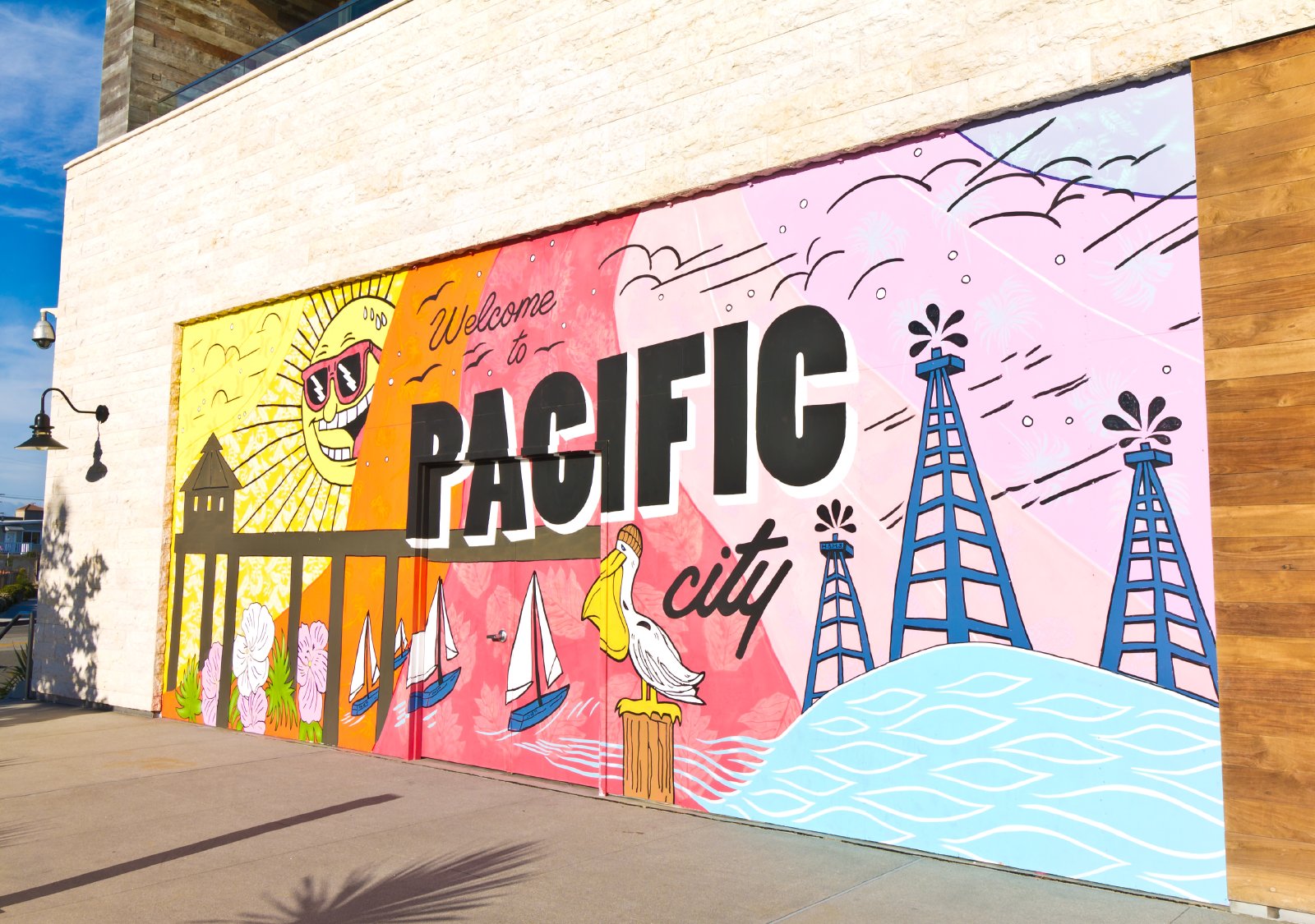 Turnkey Coastal Living: Fully Furnished 3-Bedroom Residence in the Heart of Huntington Beach property image