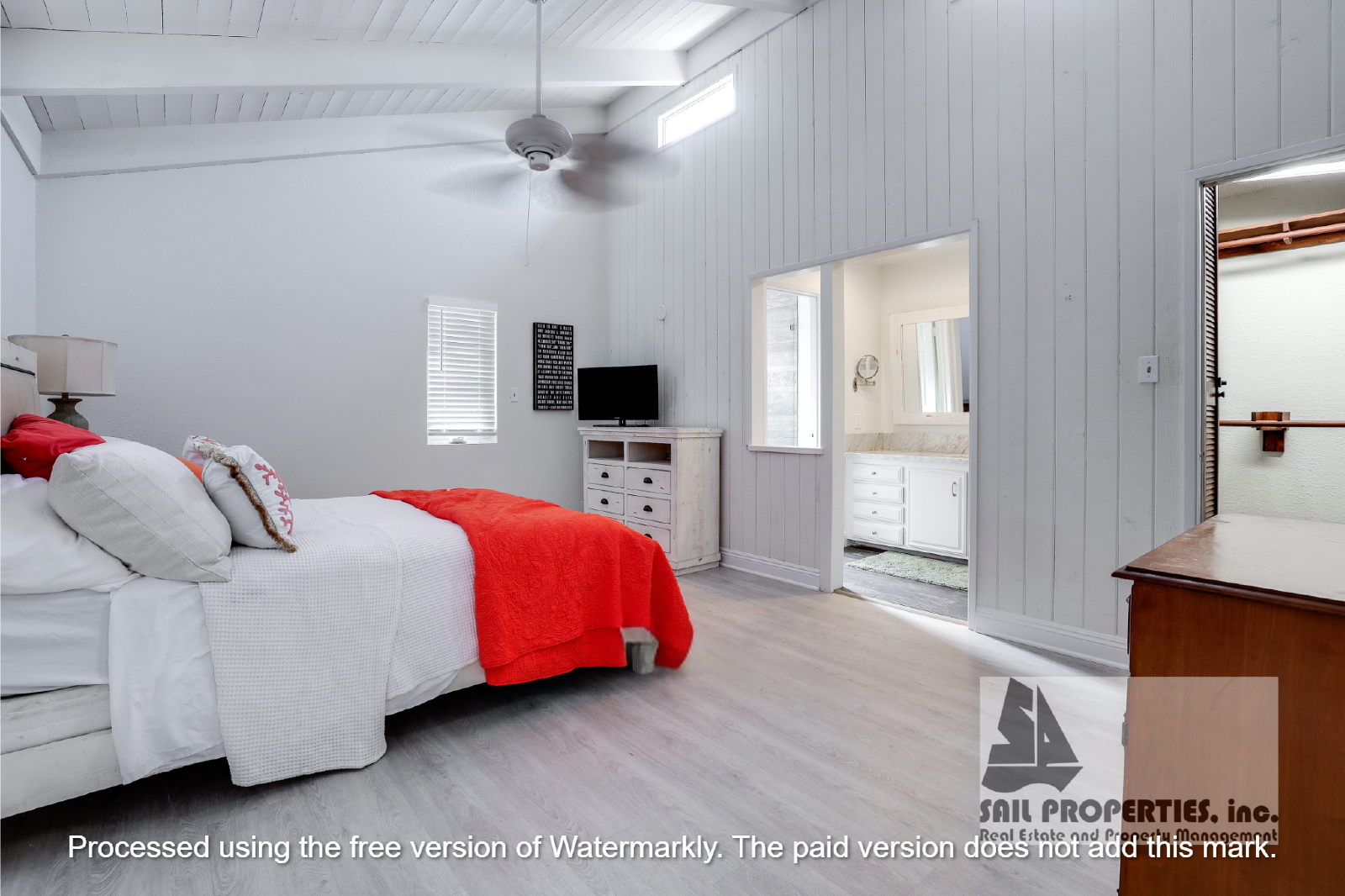 Turnkey Coastal Living: Fully Furnished 3-Bedroom Residence in the Heart of Huntington Beach property image