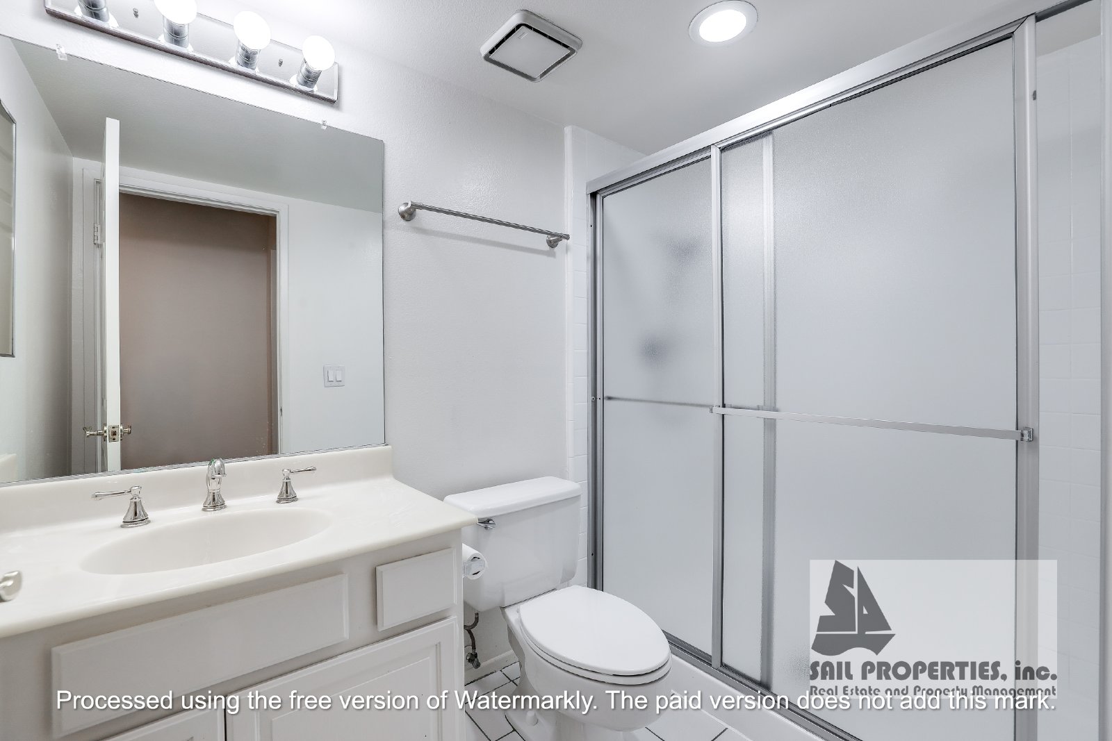 Stunning 4-Bed Torrance Townhome with Spacious Layout property image