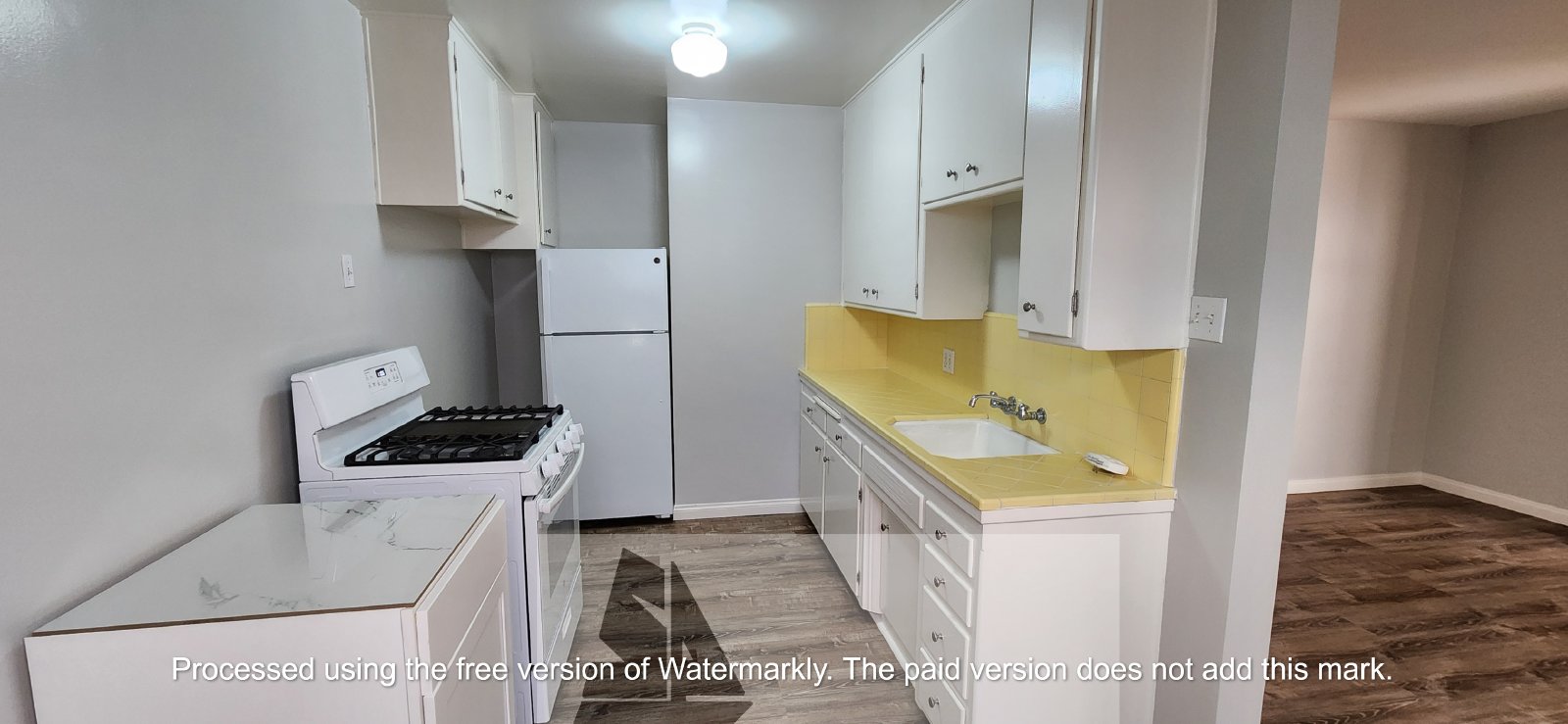 One-bedroom, one-bathroom in the heart of Seal Beach. property image