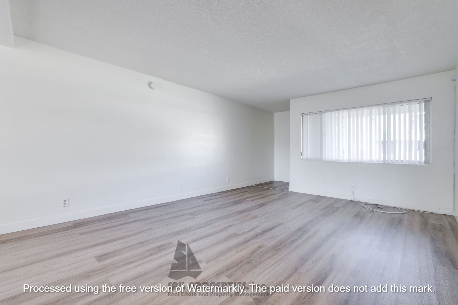 Welcome to your new home in Long Beach. property image