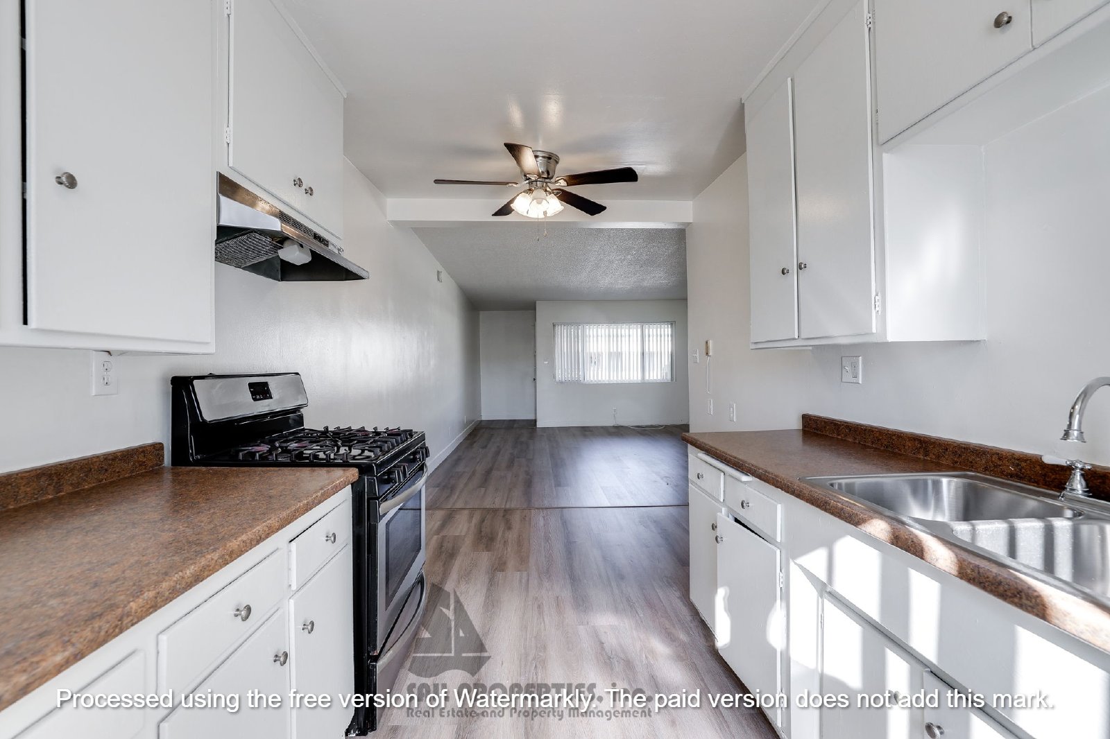 Welcome to your new home in Long Beach. property image