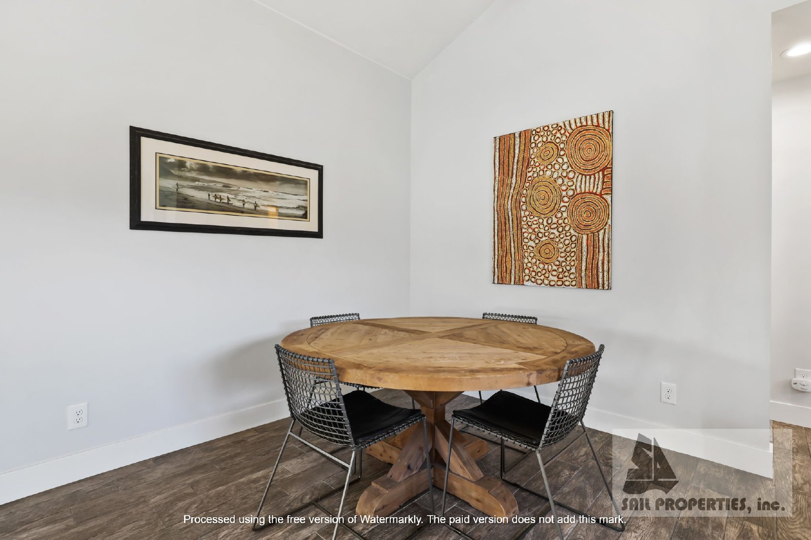 Gorgeous Remodeled Beach Style Home property image