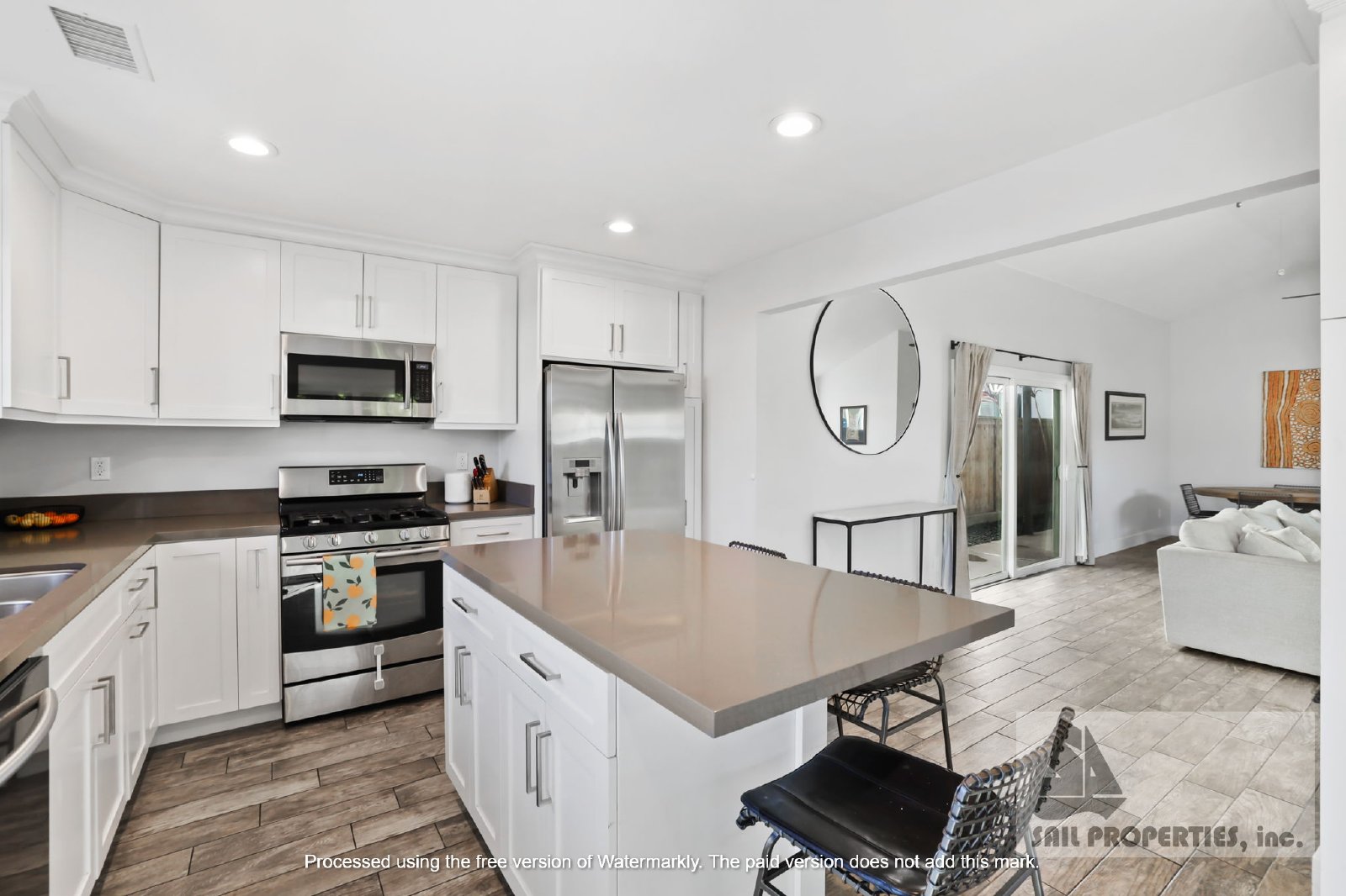 Gorgeous Remodeled Beach Style Home property image