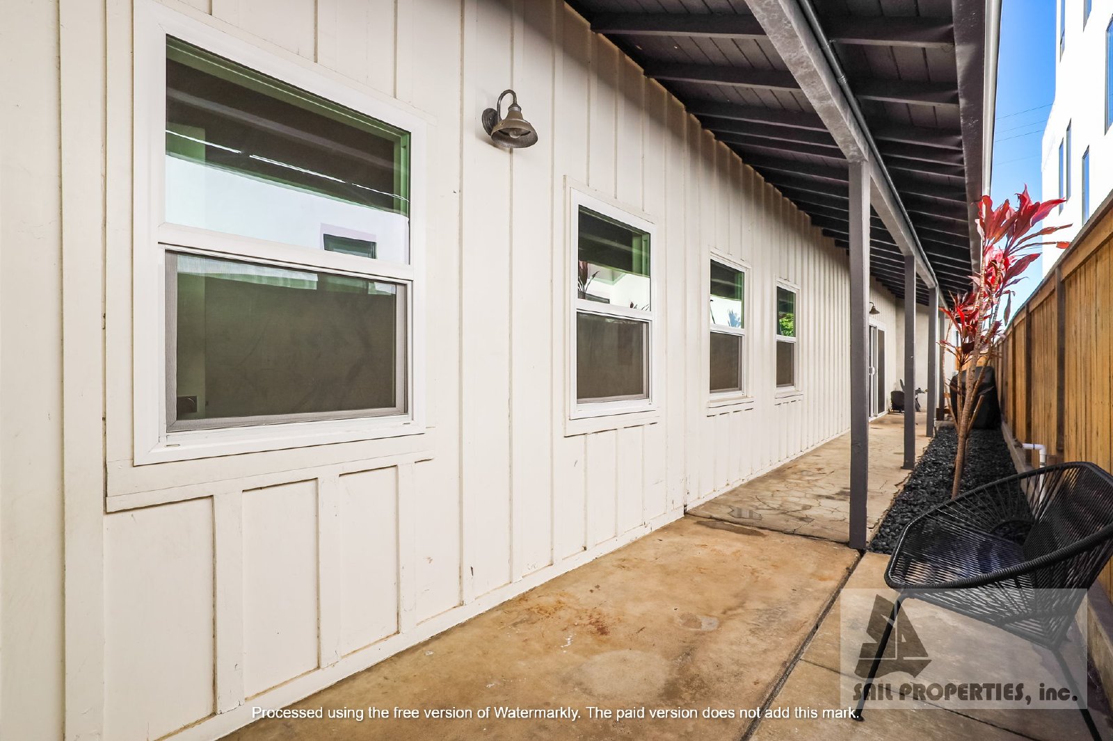 Gorgeous Remodeled Beach Style Home property image