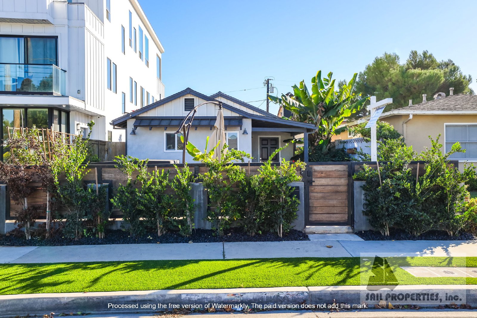 Gorgeous Remodeled Beach Style Home property image