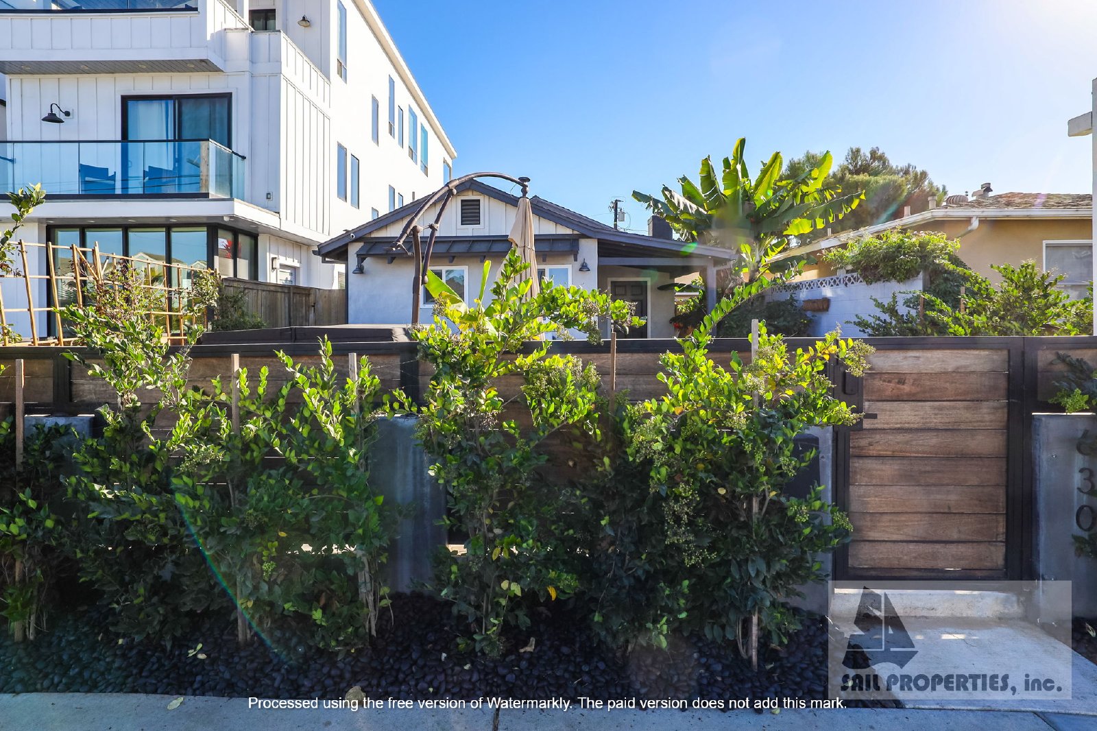 Gorgeous Remodeled Beach Style Home property image