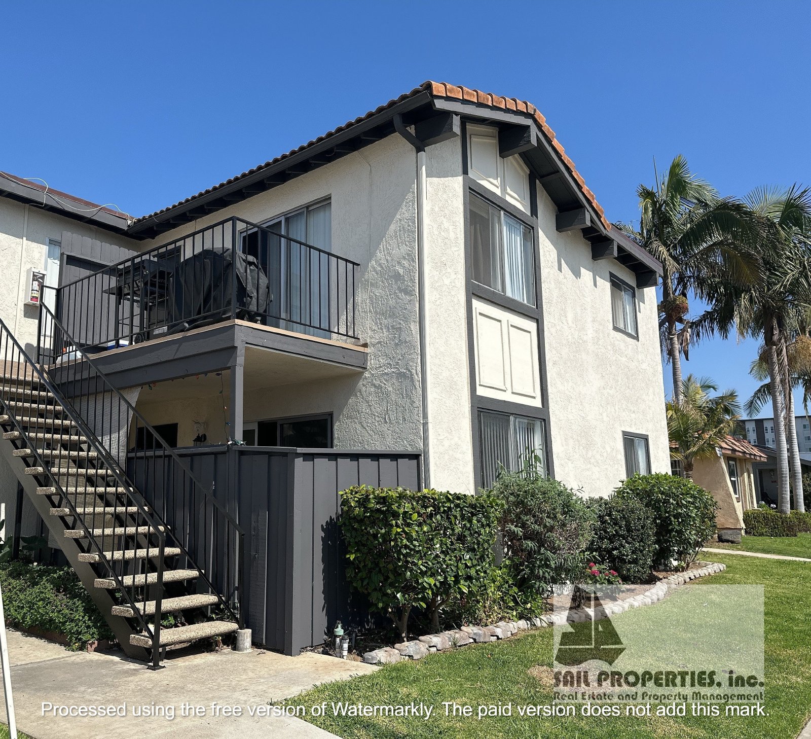 Charming 1-Bedroom Apartment with Private Patio and Garage property image