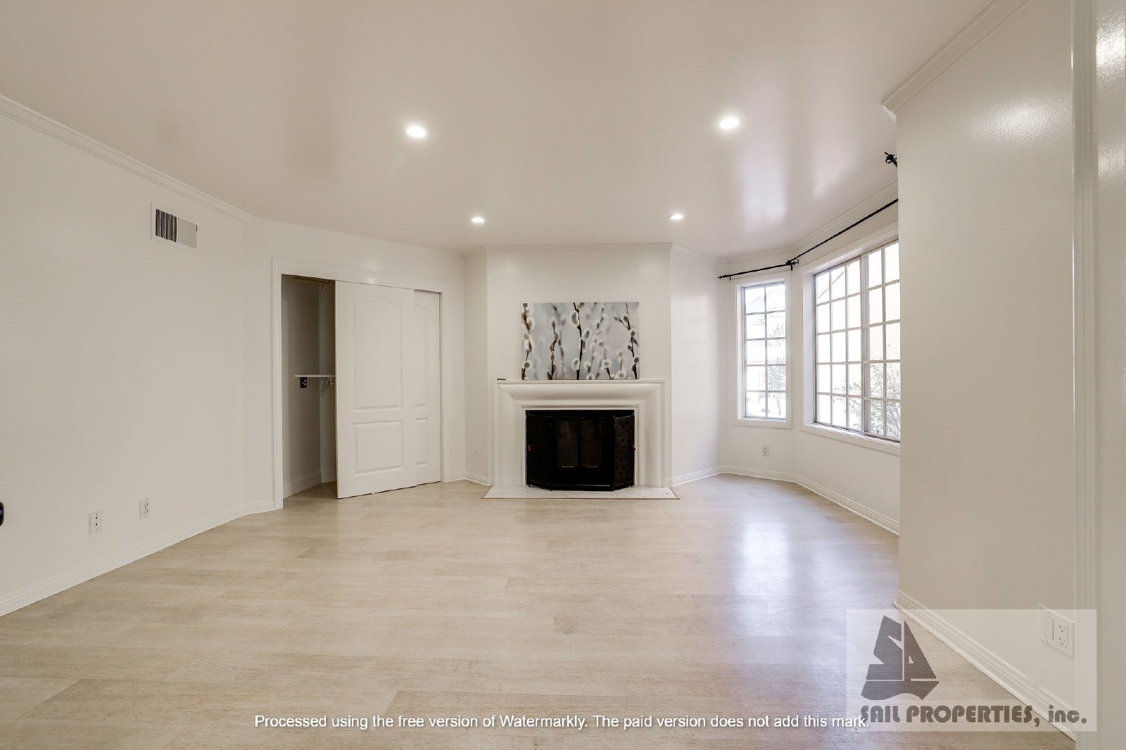 Gated Community Single Family Home next to the Beach! property image