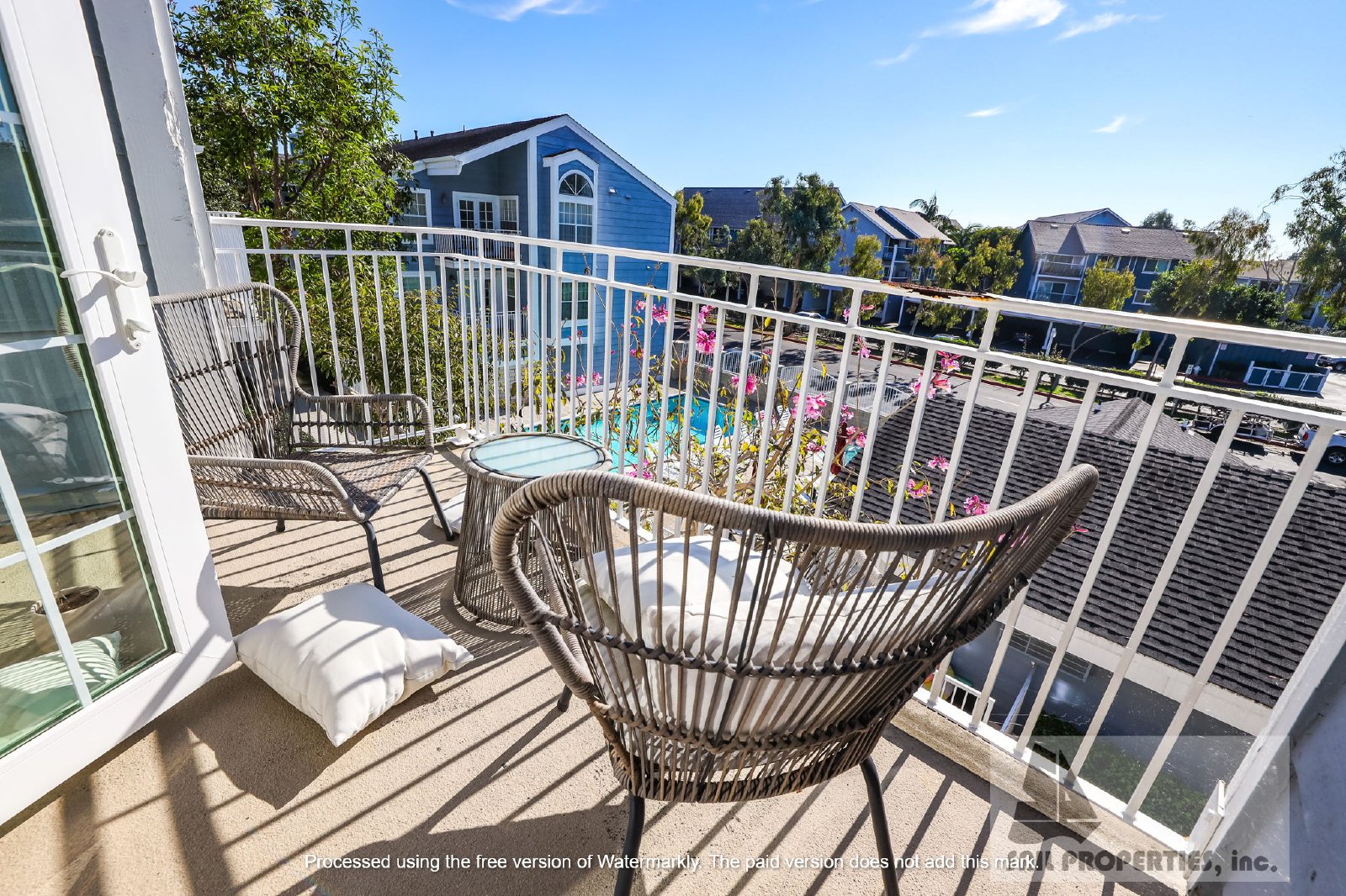 Gorgeous Remodeled Condo in Newport Beach! property image