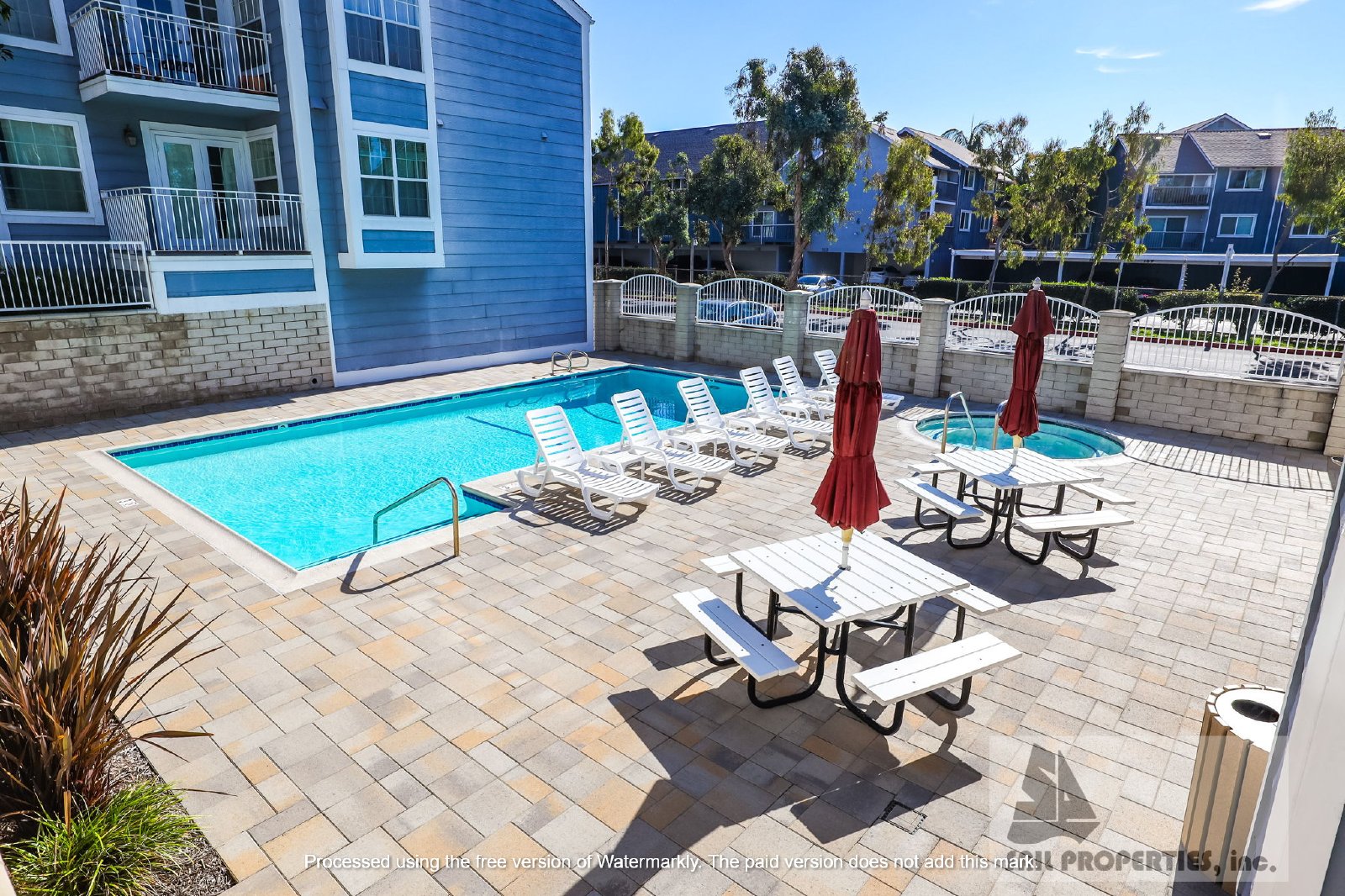 Gorgeous Remodeled Condo in Newport Beach! property image