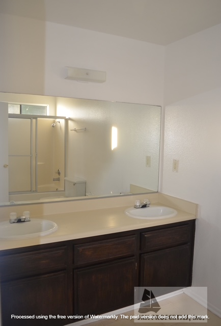 Downtown unit in HB ready for you! property image