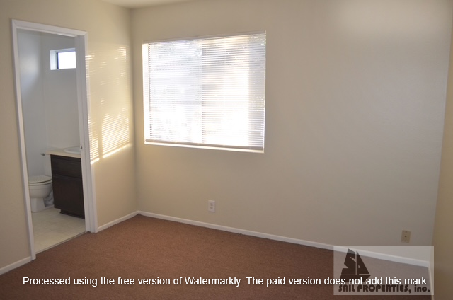 Downtown unit in HB ready for you! property image