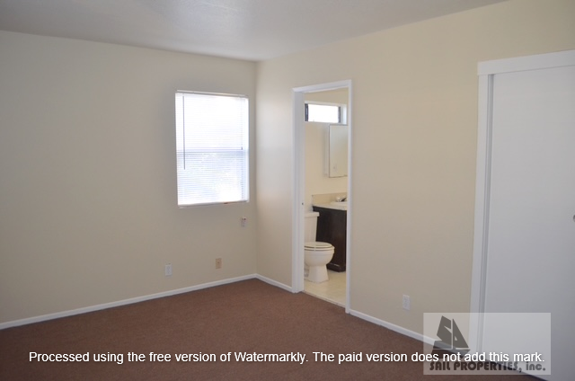 Downtown unit in HB ready for you! property image