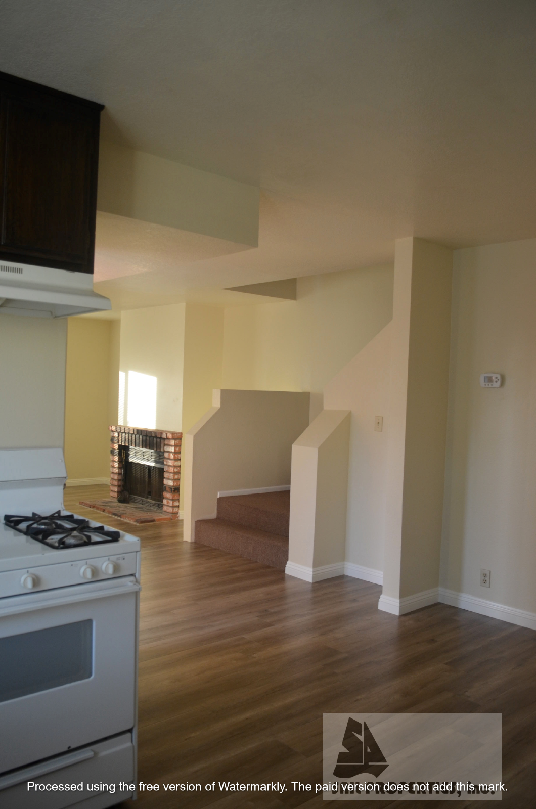 Downtown unit in HB ready for you! property image