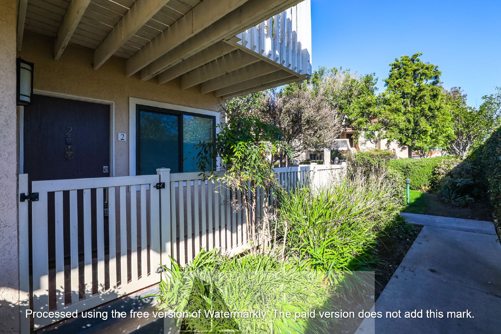Modernized Huntington Beach Residence Steps from Coastal Conveniences property image