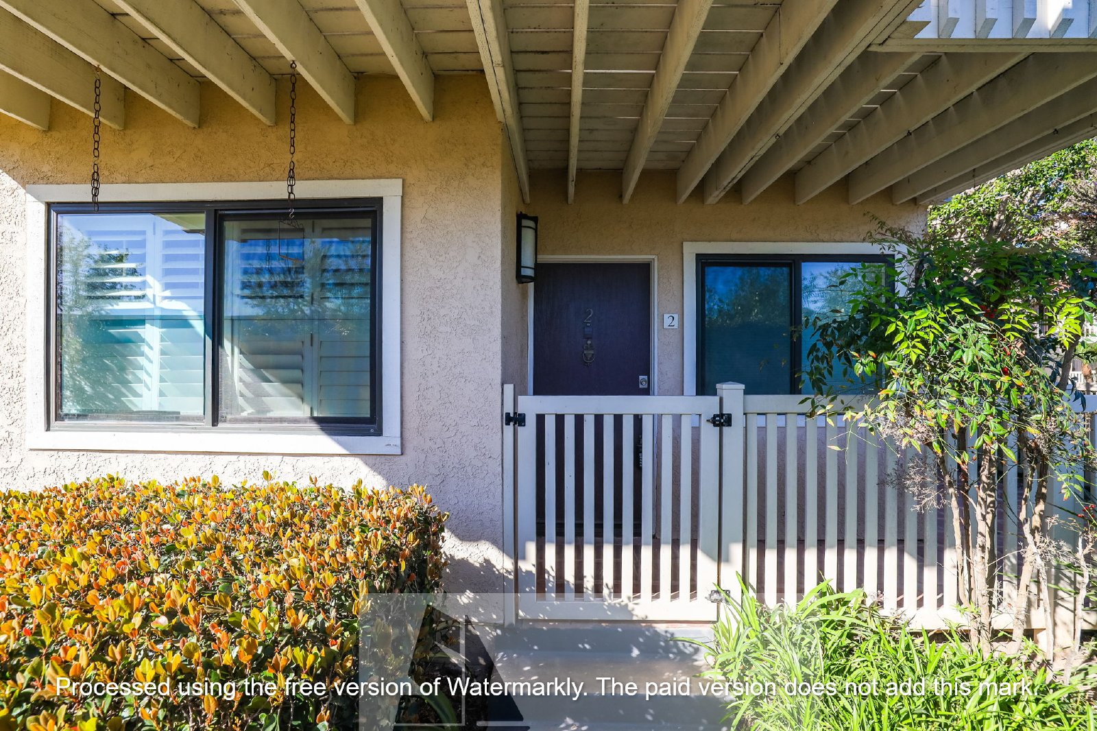 Modernized Huntington Beach Residence Steps from Coastal Conveniences property image