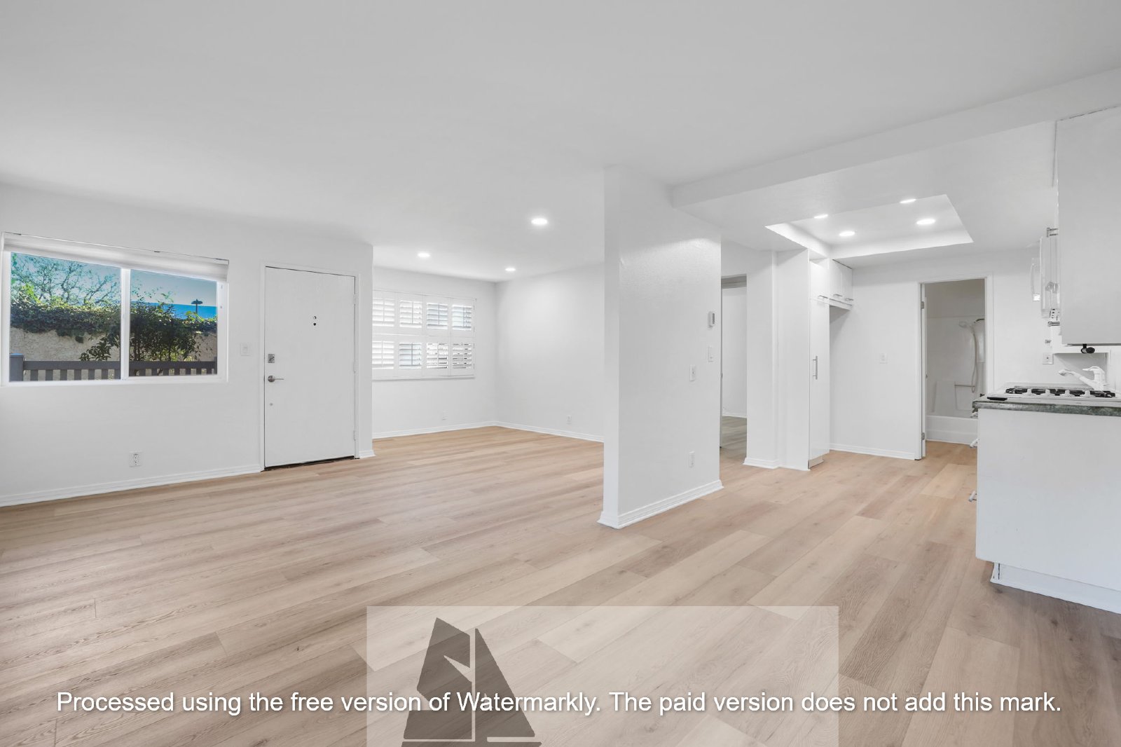 Modernized Huntington Beach Residence Steps from Coastal Conveniences property image