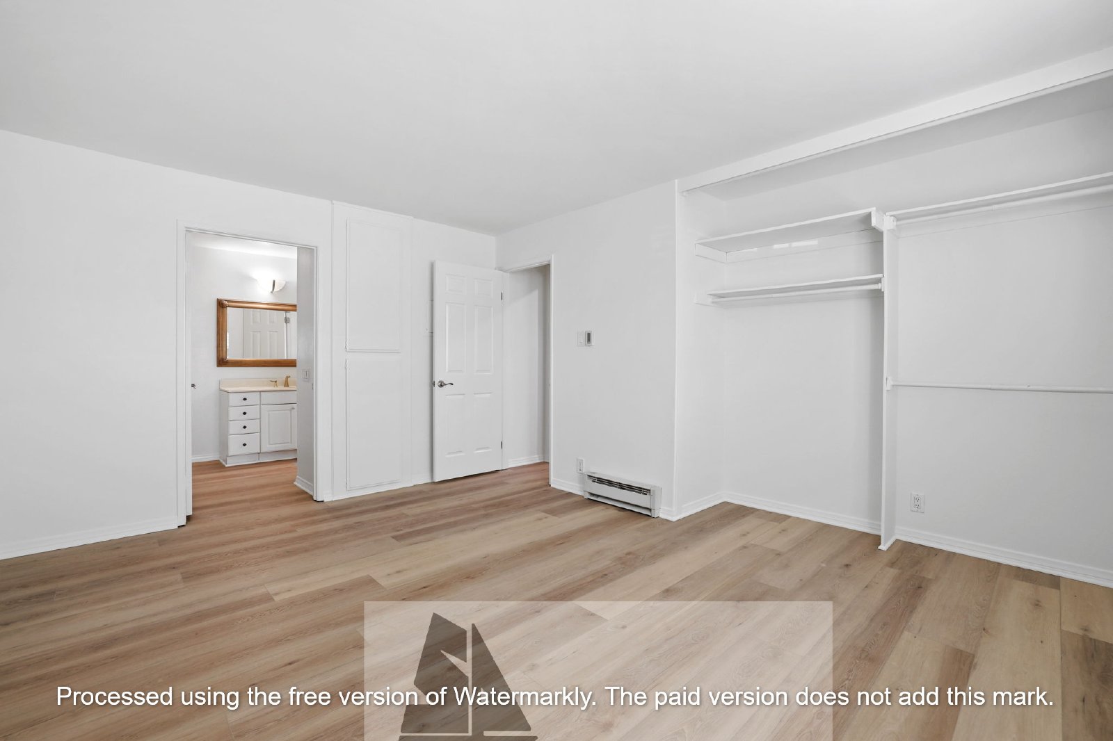 Modernized Huntington Beach Residence Steps from Coastal Conveniences property image