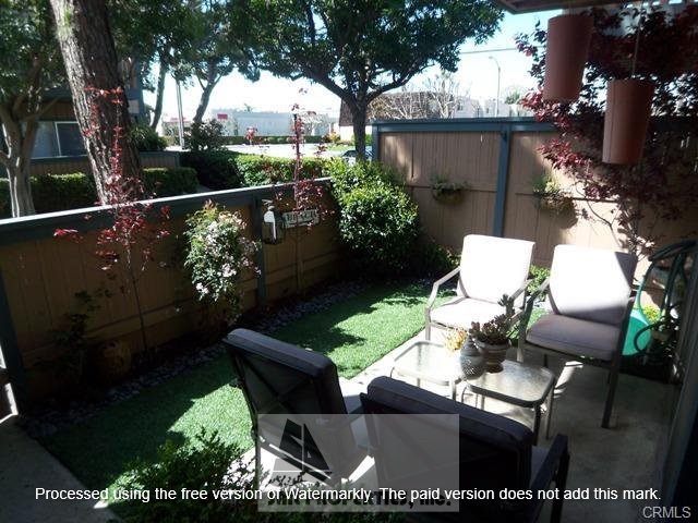 Stunning Townhome in Huntington Beach! property image