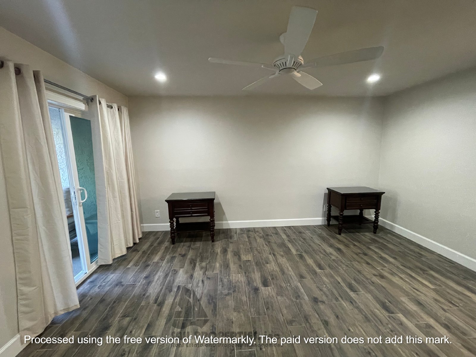 Stunning 2-bedroom, 2-bathroom home located in Huntington Beach Gated Community property image