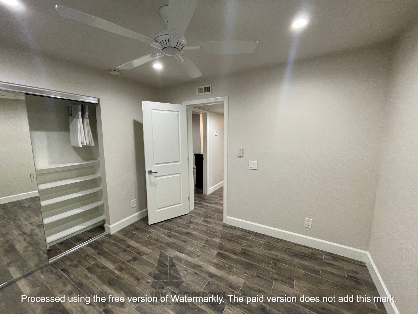 Stunning 2-bedroom, 2-bathroom home located in Huntington Beach Gated Community property image