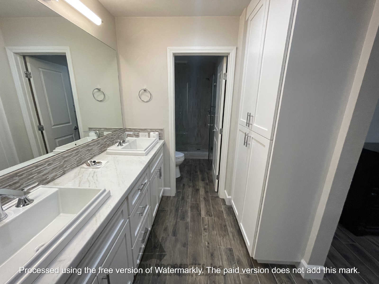 Stunning 2-bedroom, 2-bathroom home located in Huntington Beach Gated Community property image