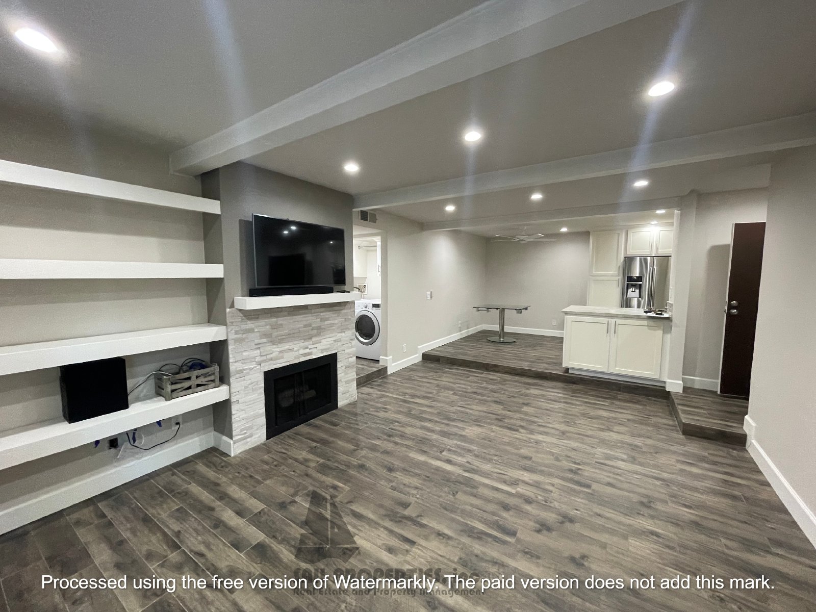 Stunning 2-bedroom, 2-bathroom home located in Huntington Beach Gated Community property image