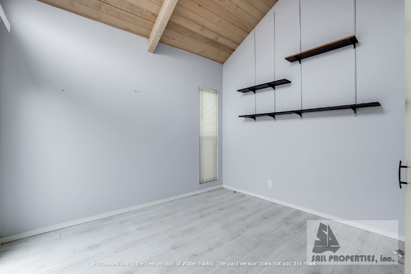 Home located in the desirable Newport Shores community in Newport Beach! property image