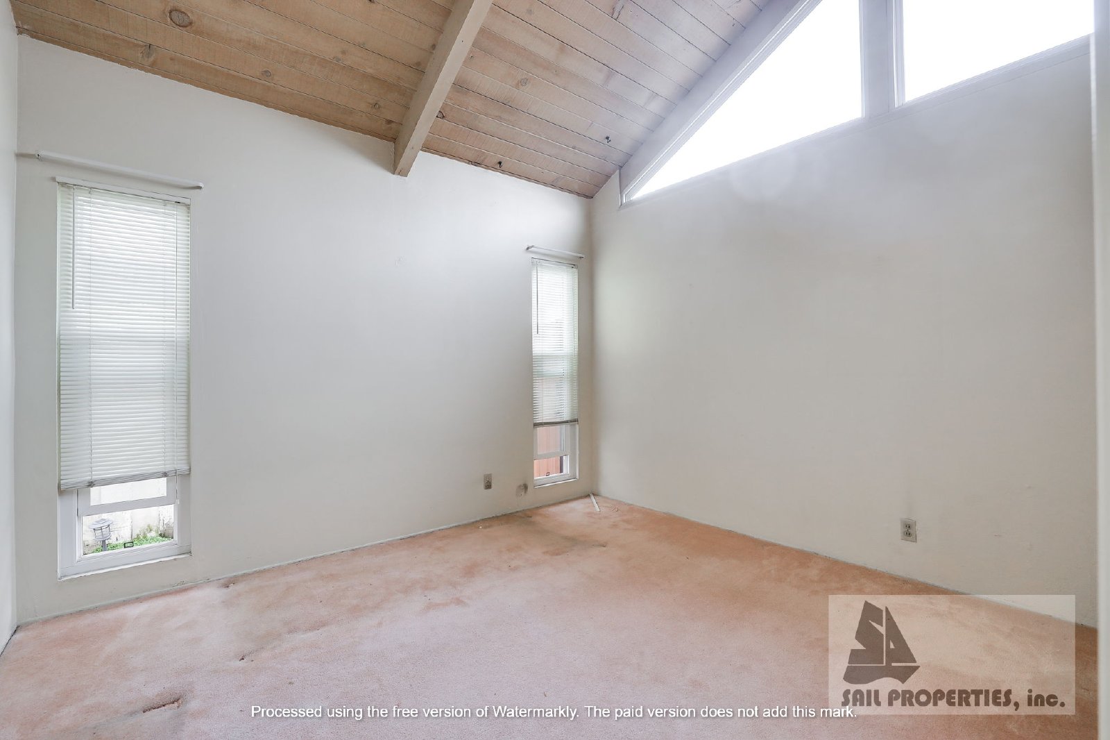 Home located in the desirable Newport Shores community in Newport Beach! property image