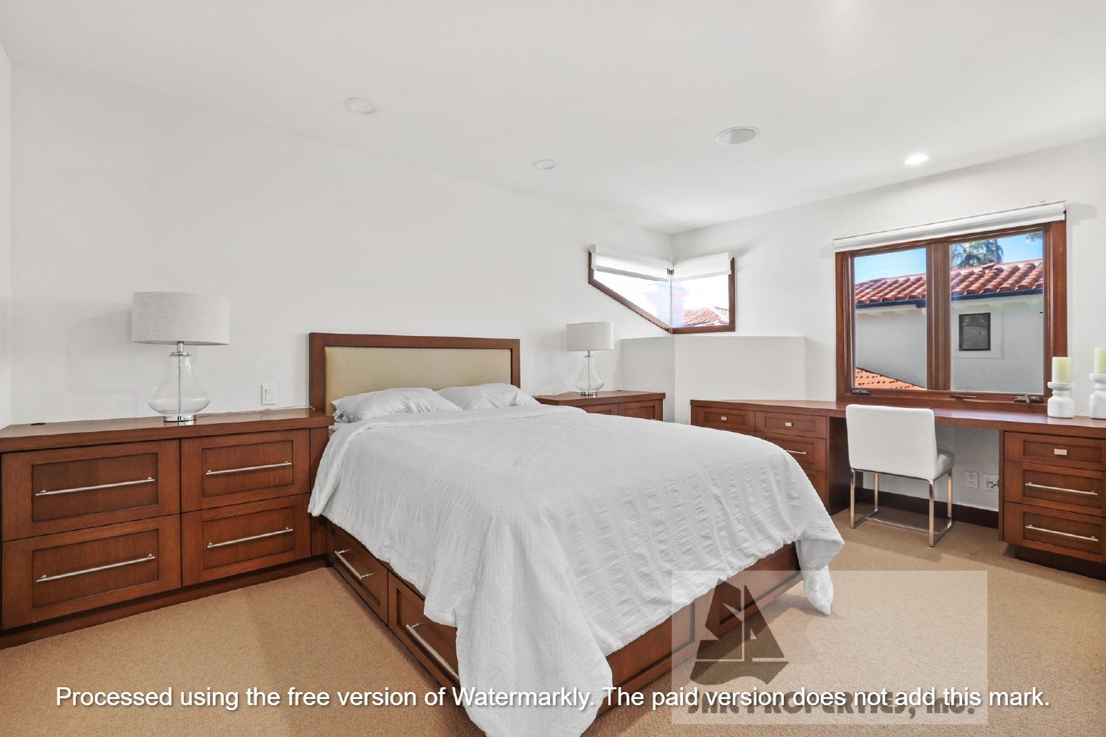 Elevated Living in Newport Heights property image