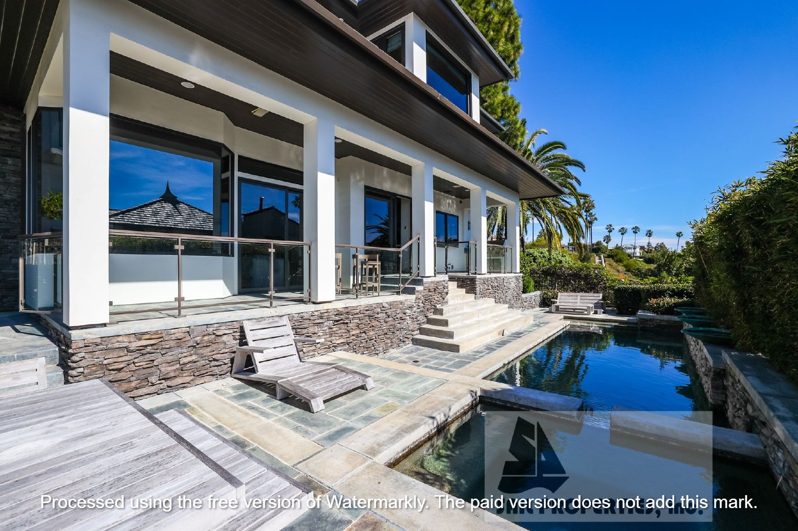 Elevated Living in Newport Heights property image