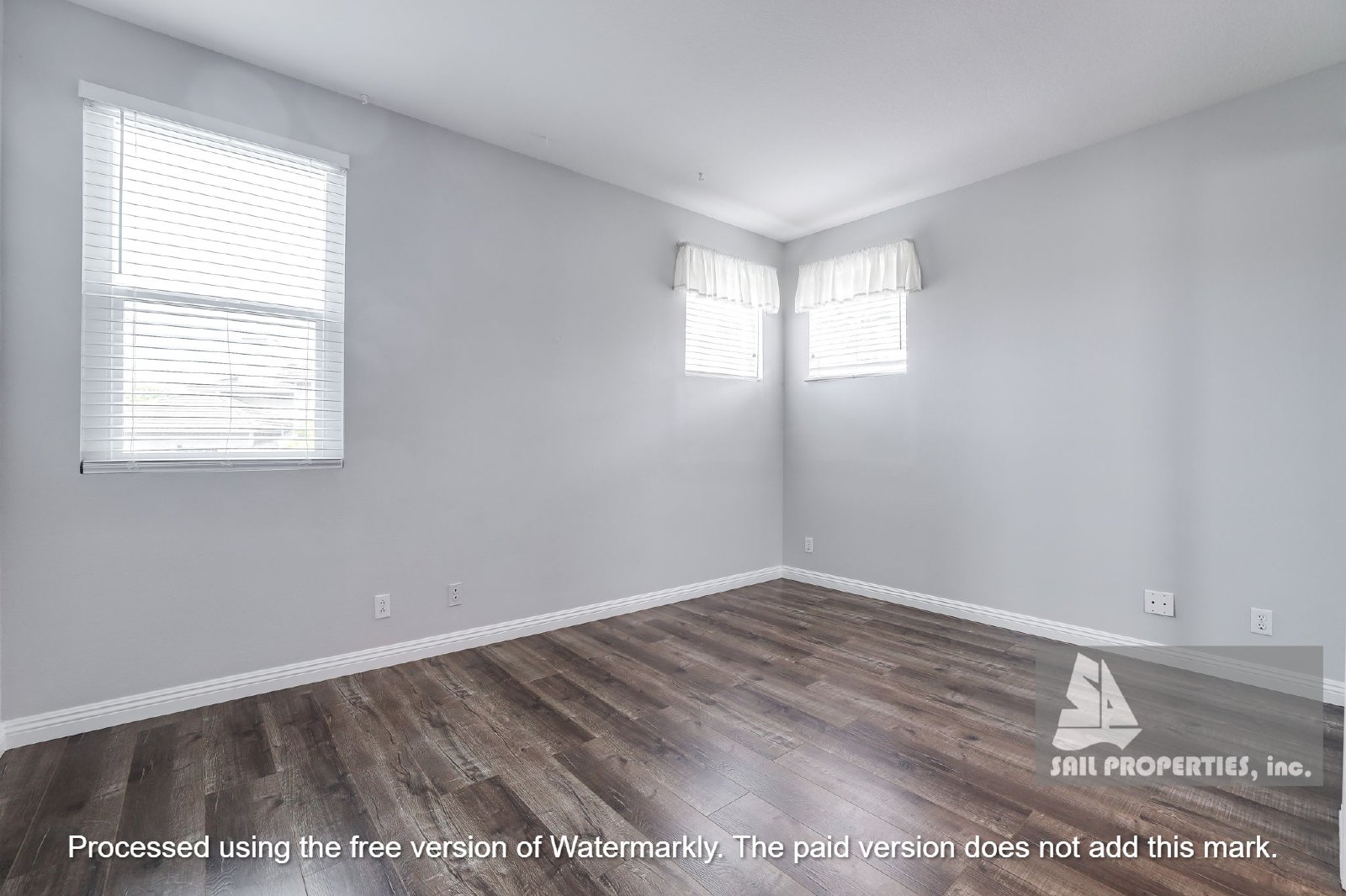 Gorgeous home in downtown Huntington Beach! property image