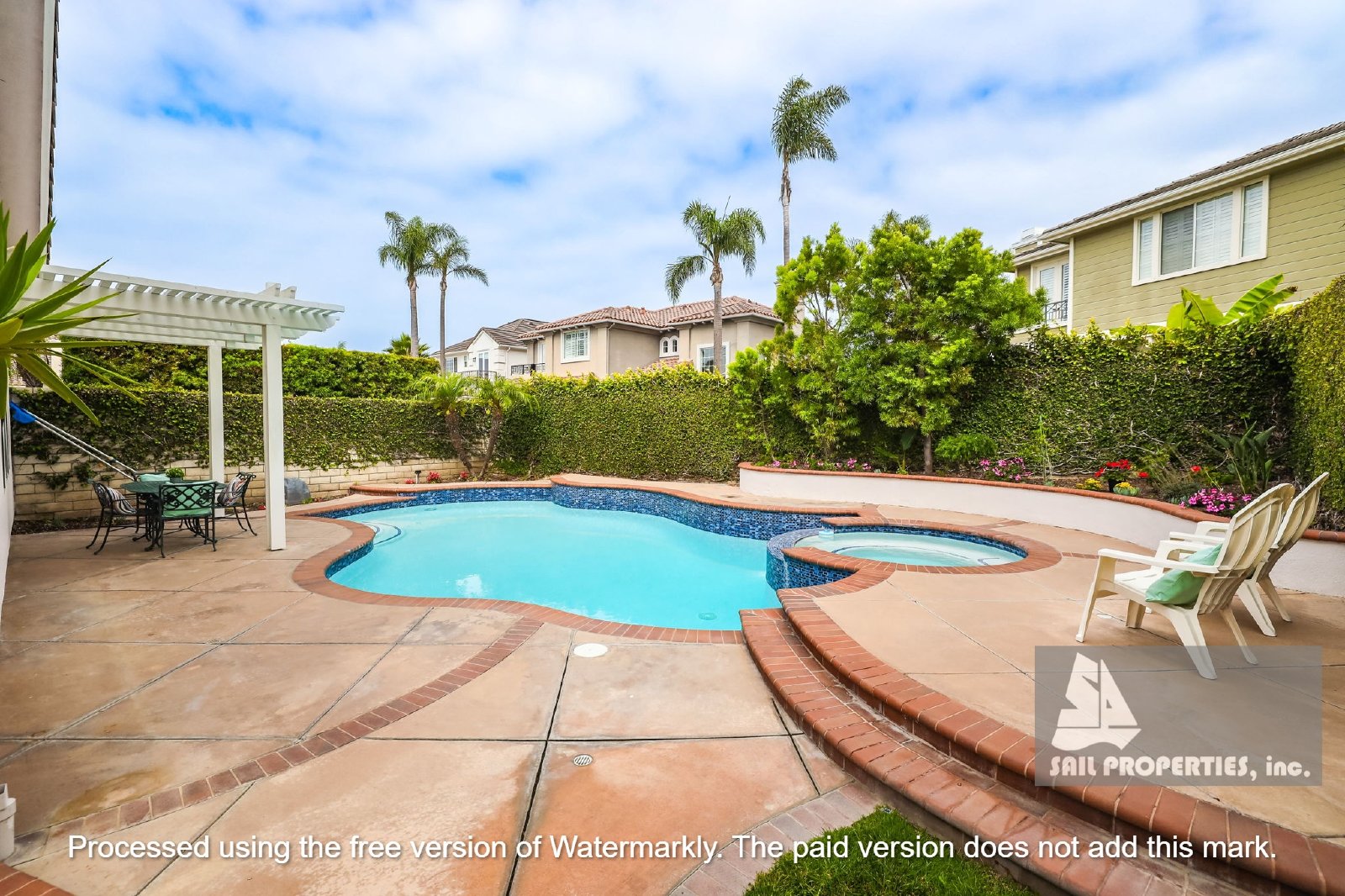 Gorgeous home in downtown Huntington Beach! property image