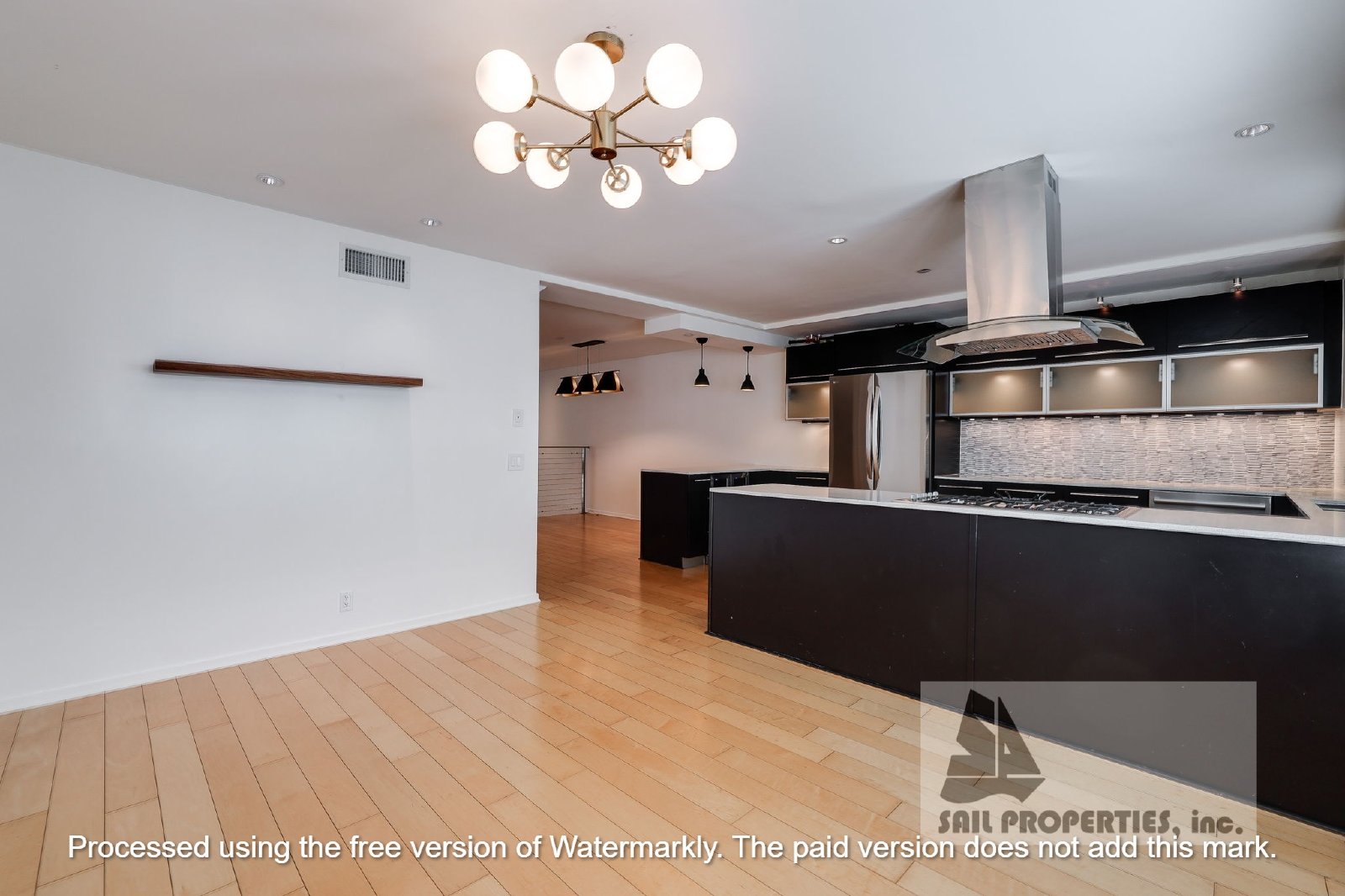 Bright & Spacious Huntington Beach Home with Vaulted Ceilings, Community Pool, EV Charger property image