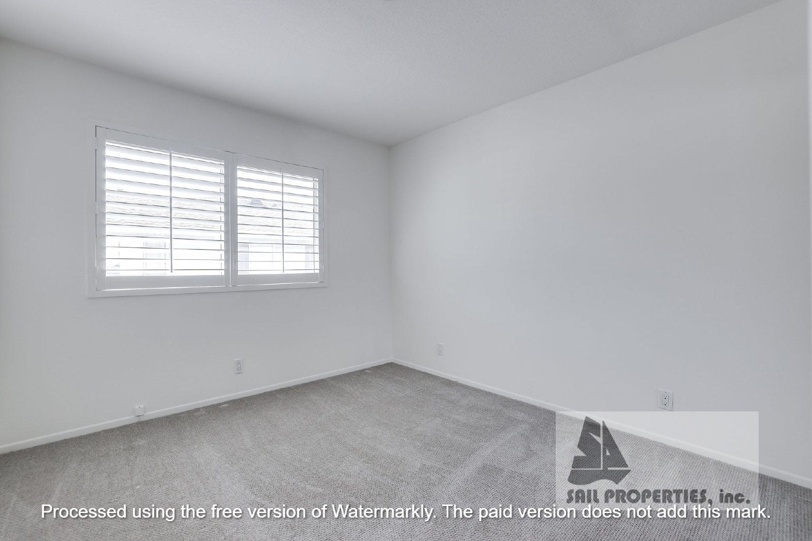 Bright & Spacious Huntington Beach Home with Vaulted Ceilings, Community Pool, EV Charger property image