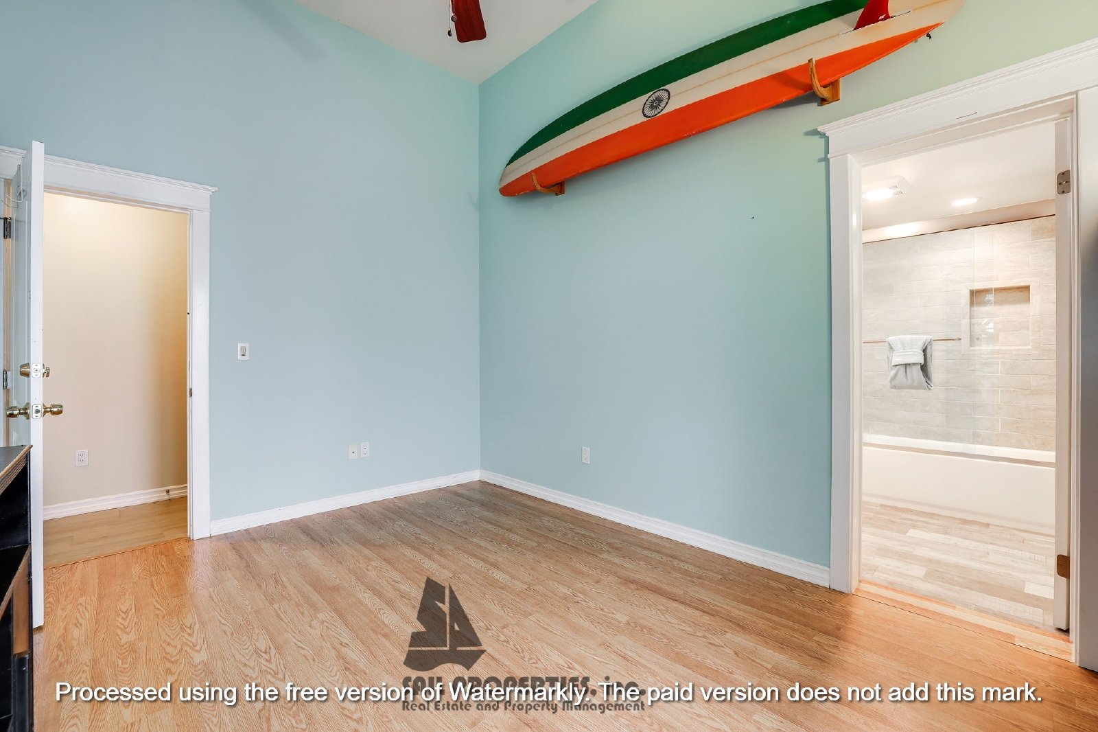 Charming Room for Rent - Prime Beach Location! property image