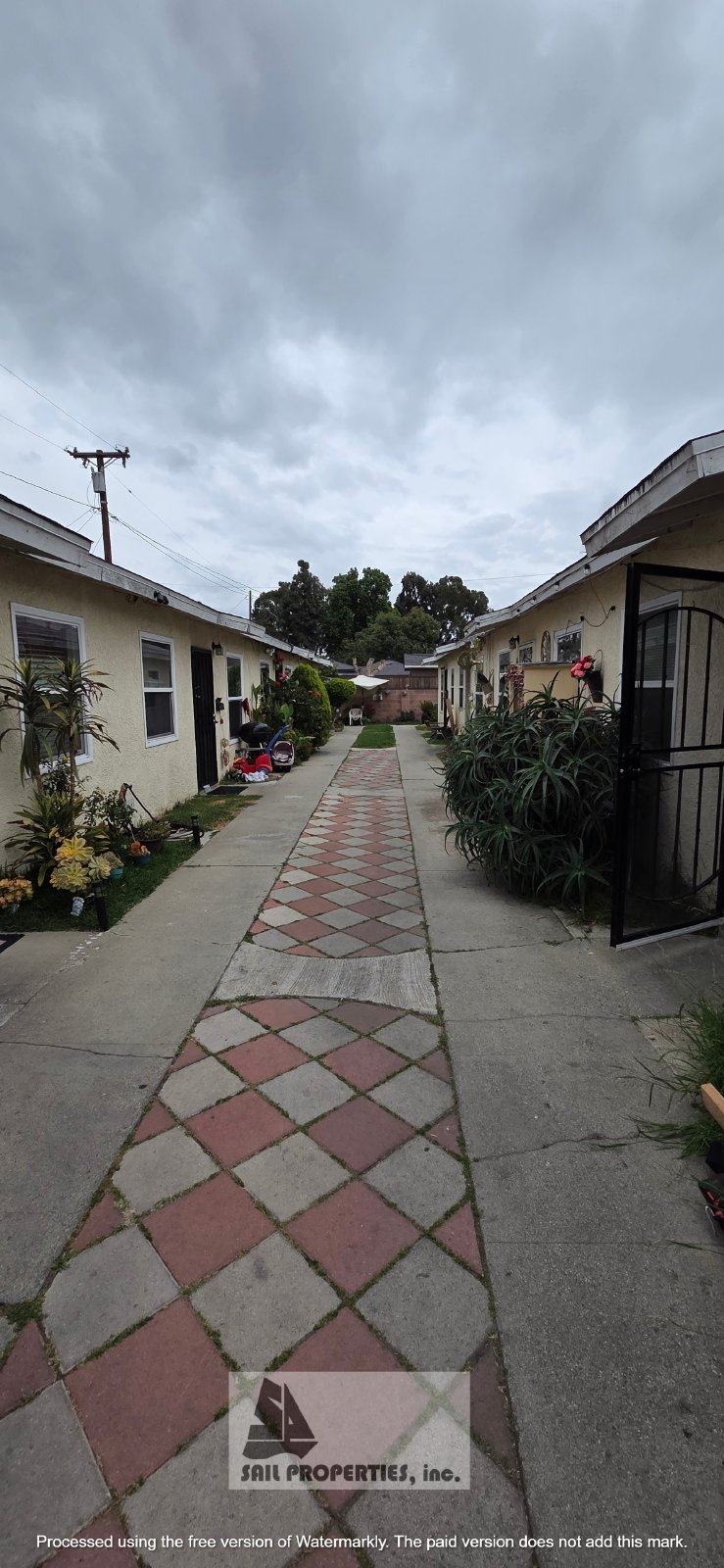 Apartment in Prime Location of Paramount! property image