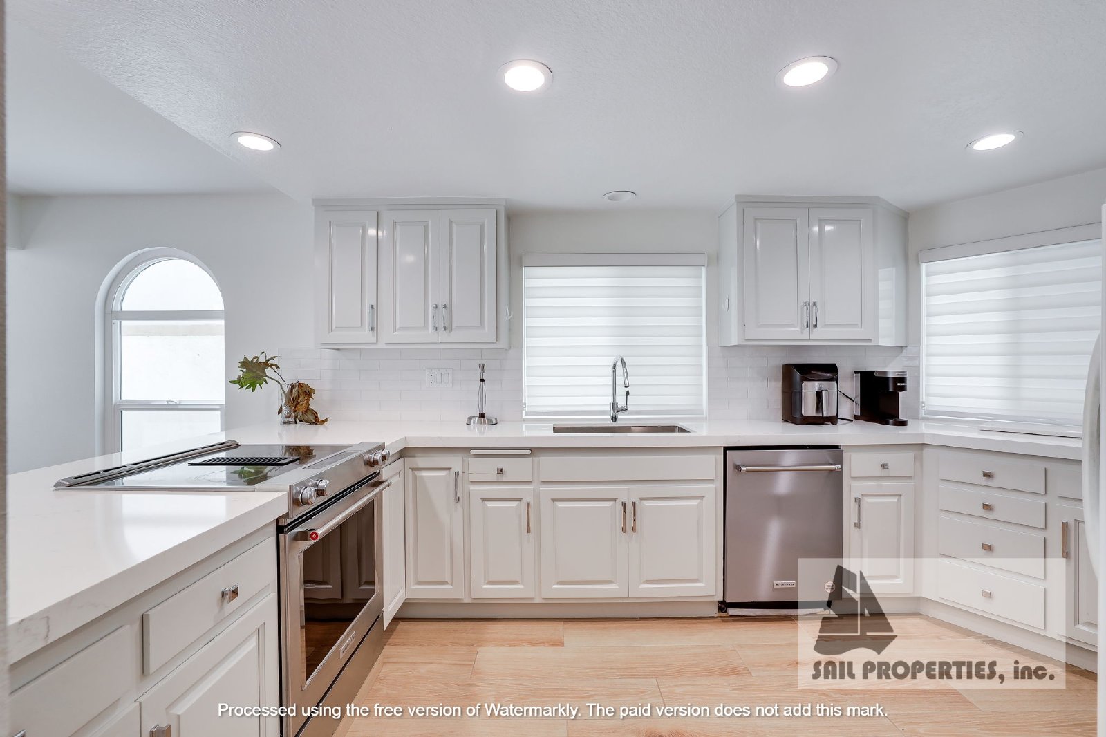 Gorgeous beach house with ocean view! property image