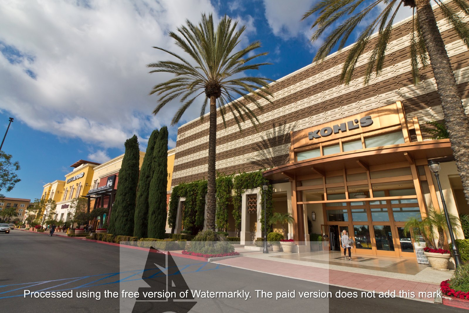 Charming Room for Rent - Prime Beach Location! property image